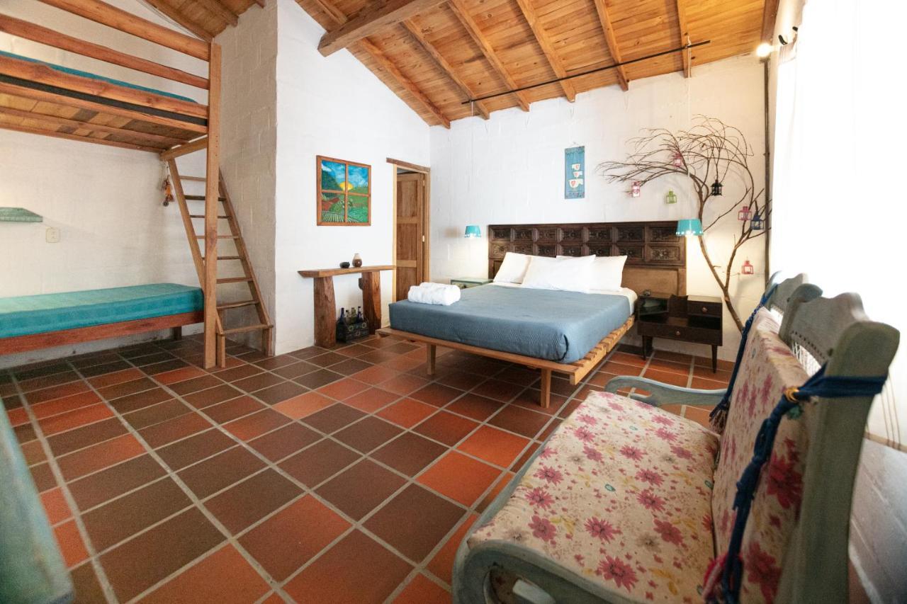 Hotel La Colina De Los Azulejos Guadalupe エクステリア 写真